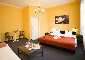 Garten Hotel Hamburg - Image 4