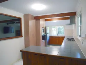 Wyndham Lodge - Image 5
