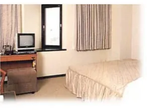 KARIYA PLAZA HOTEL - Image 2