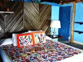 Pepes Hideaway - Image 5