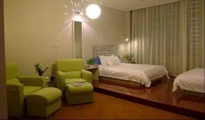 Hotel the Land - Image 2