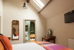 Killingworth Castle Inn - Image 2