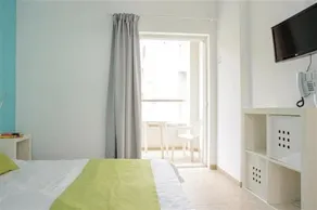Mimosa Hotel Esperion - Image 3