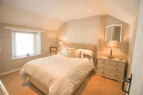 Beach Hill Cottage - Image 4
