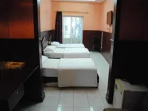 Sapphire Grand Hotel - Image 3