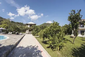 Orange Grove Suites - Image 2