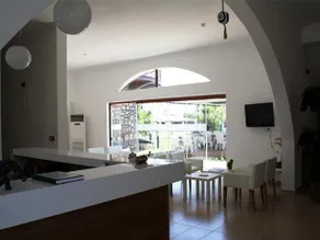 Han Royal Hotels - Image 4