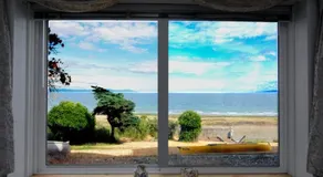 Oceanfront Paradise - Image 2