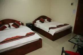 MK City Hotel - Image 2