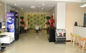 E Home Business Hotel - Image 3