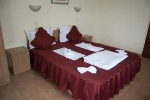 Hotel Laguna - Image 4