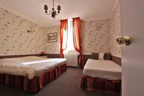 De La Plage - Image 5