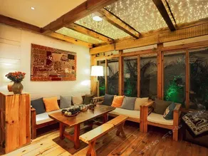 Flower Talk Inn - Image 4