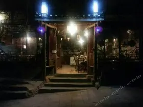 Long Feng Inn - Image 2
