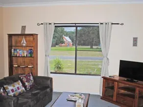 Hunterstay Holiday Accommodation - Image 2