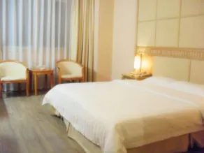 Easton Hotel - Image 4