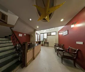 Crystal House - Image 2