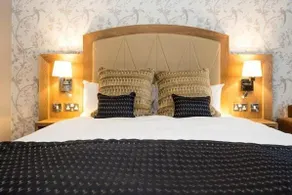 Sandford House Hotel Wetherspoon - Image 4