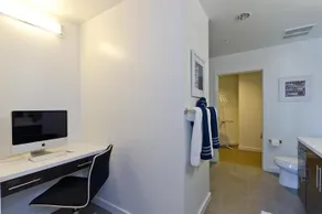 Urban DTLA VIP Penthouse with Pool Table - Image 3