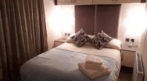 Hunter Lodge - Image 4