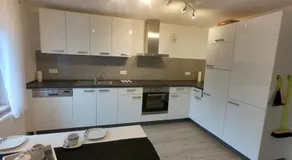 Moderne helle 2,5 Zimmer Wohnung mit großem Bad und Küche in Trossingen - Image 3