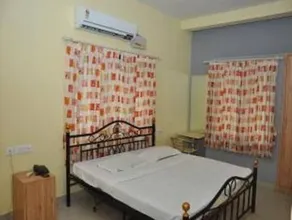 Windsor Service Apartment - Image 4