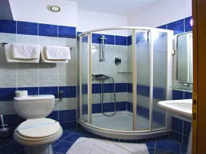 Hotel Cubic - Image 4