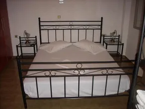 Olympia House - Image 3