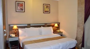 Nawazi Badr Palace Hotel - Image 5