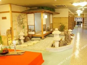Station Hotel Annex - Image 2