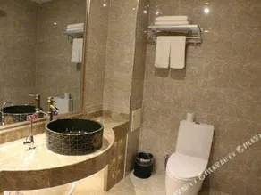 Yiyun International Hotel - Image 4