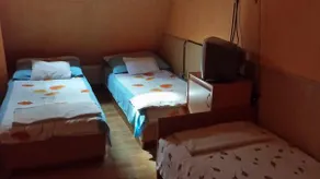 Kiskakas Vendéglonkben és Panziónkban - Image 2