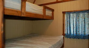 O'Connell's Yogi Bear Lakefront Cabin - Image 3