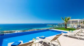 Blue Horizon Luxury Villas - Image 2