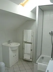 Hotel Lindenhof - Image 3