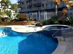 Mainsail Holiday Apartments - Image 2