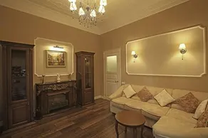 Kiev Centre Opera Apartments - Image 4