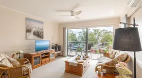 10 'Teramby Court' 104 Magnus Street - In Nelson Bay Cbd With Water Views And Wifi - Image 4