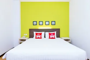 ZEN Rooms Mataram Catur Warga - Image 1