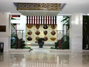 Victory Hotel - Image 2