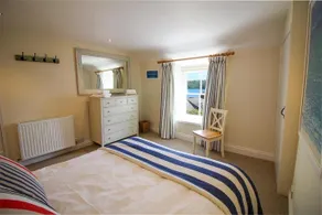 Little Cottage - Image 4