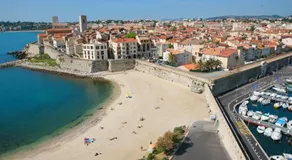 MAISON MARINA - Absoluty Antibes - New-Luxury old Antibes - 1st Row Sea View Terrace - Image 4