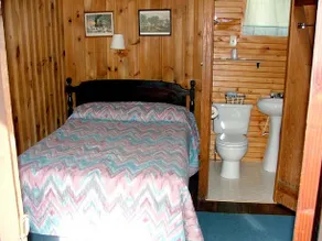 Maple Lodge Cabins - Image 5