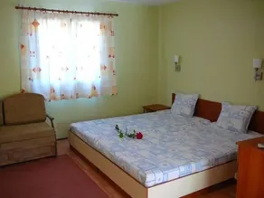 Zora Camping - Bungalows - Image 2