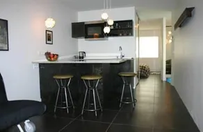 Moon Apartments - Image 3