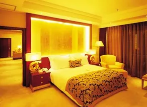 Commercial Trust International Hotel - Image 4
