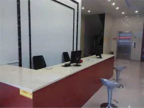 Guilin Wanyi Business Hotel - Image 4