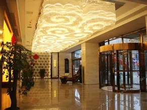 New World Lichuan Hotel - Image 3