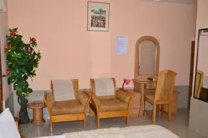 Chesterfield Hotel - Image 5