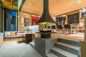 Heyue Moshe Snow Mountain Designer Resort Hotel - Image 4